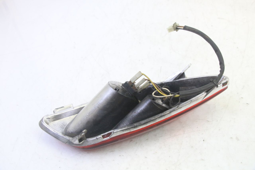 photo de FAROL TRASEIRO ESQUERDO YAMAHA X-MAX XMAX 250 (2006 - 2009) - Ampliação técnica