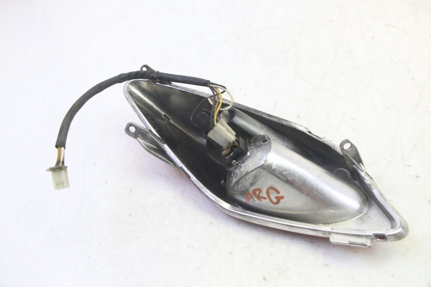 photo de FAROL TRASEIRO ESQUERDO YAMAHA X-MAX XMAX 250 (2006 - 2009) - Vista geral