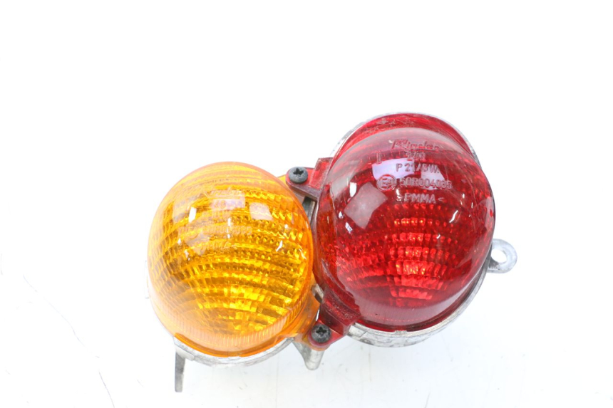 photo de LUZ TRASEIRA ESQUERDA YAMAHA YP MAJESTY 125 (1998 - 2001) - Vista principal