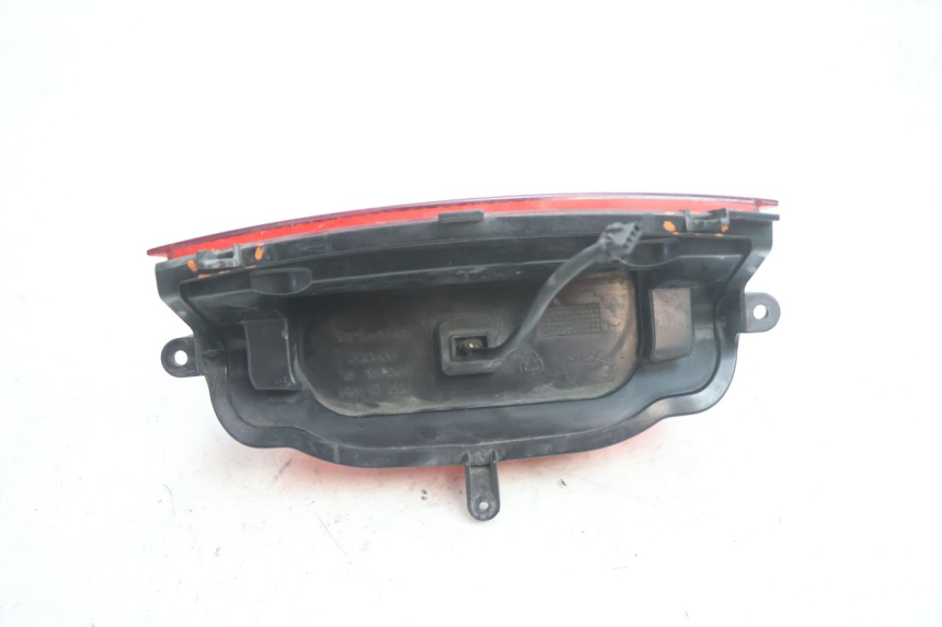 photo de LUZ TRASEIRA GILERA GP 800 (2007 - 2013) - Vista do produto