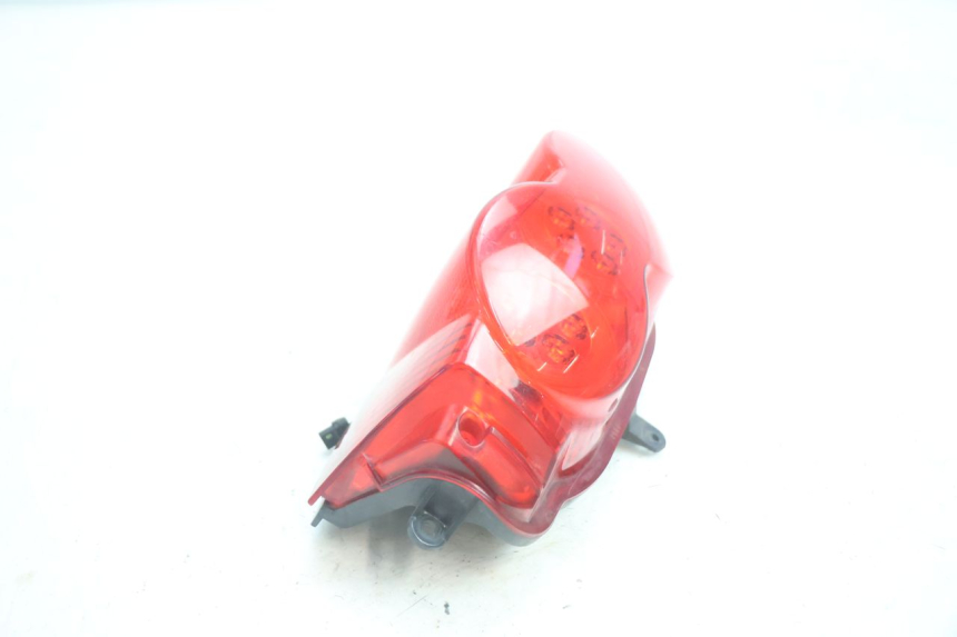 photo de LUZ TRASEIRA GILERA GP 800 (2007 - 2013) - Vista geral