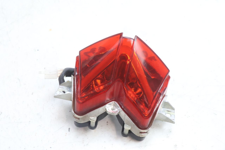 photo de Luz traseira NECO GPX LC 2T 50 (2014 - 2018) - Vista principal