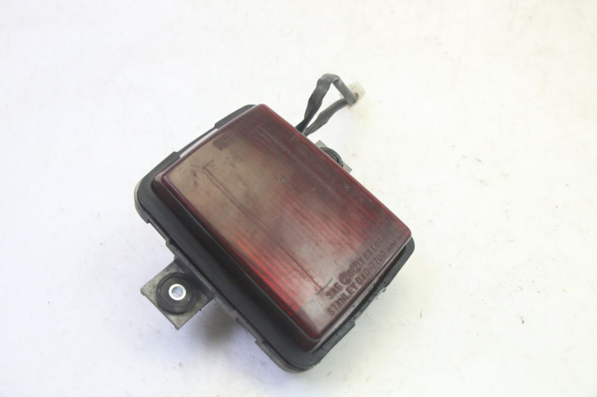 photo de Luz traseira KAWASAKI GPZ RX 1000 (1986 - 1988) - Zoom do estado de desgaste