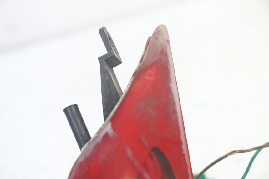 photo de Luz traseira KYMCO GRAND DINK 125 (2008 - 2014) - Outro ângulo de visão