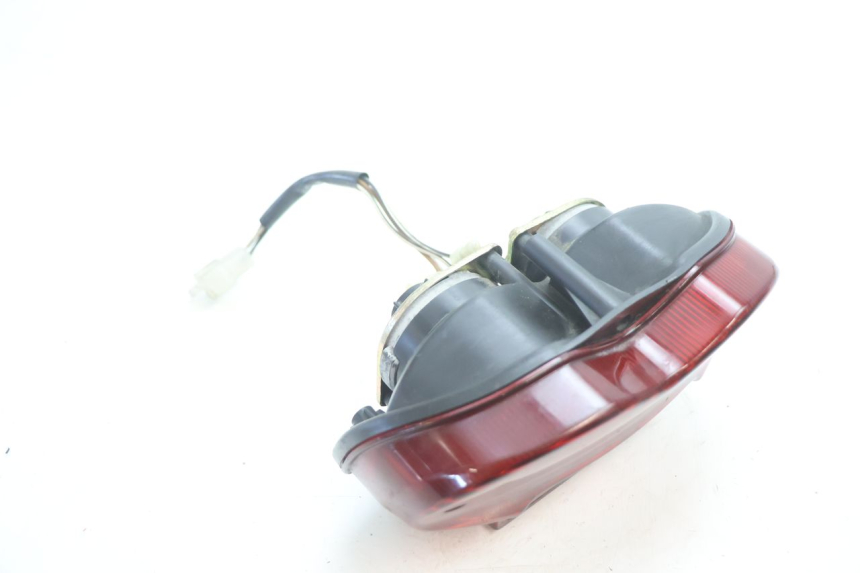 photo de LUZ TRASEIRA SUZUKI GSF N BANDIT 1200 (2001 - 2005) - Zoom do estado de desgaste