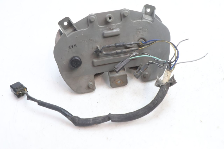 photo de Luz traseira SUZUKI GSR 600 (2005 - 2012) - Vista geral