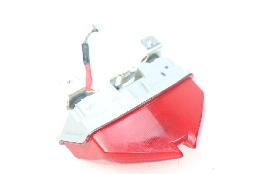 photo de Luz traseira SUZUKI GSX-R GSXR 750 (2011 - 2016) - Outro ângulo de visão