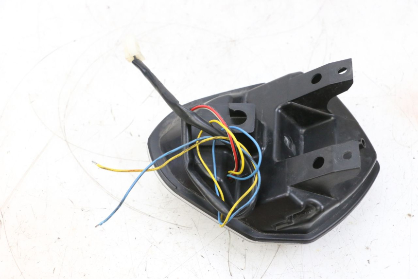 photo de Luz traseira SUZUKI GSXR GSX-R 1000 (2003 - 2004) - Zoom do estado de desgaste
