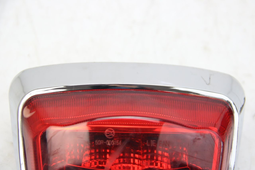 photo de Luz traseira JM MOTORS GT LINE 4T 50 (2021 - 2023) - Pontos de fixação