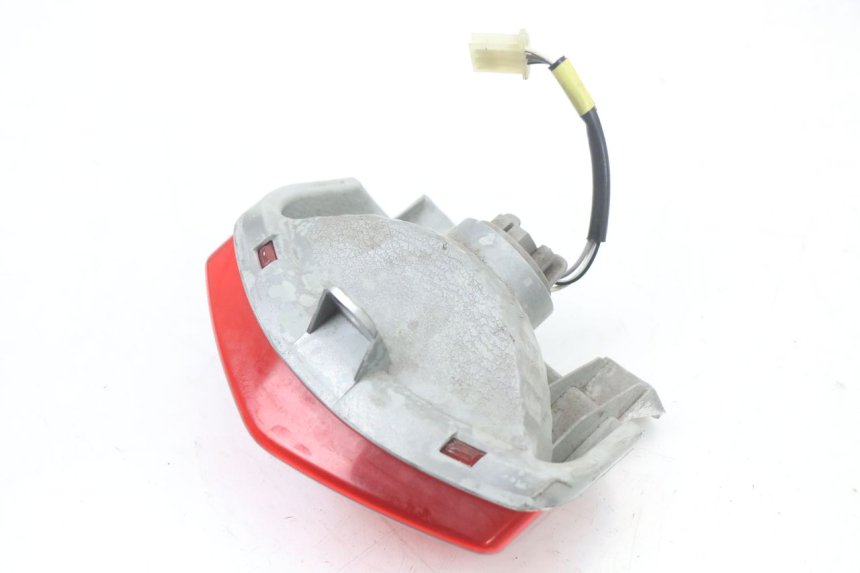 photo de Luz traseira HYOSUNG GTR 125 (2006 - 2008) - Outro ângulo de visão