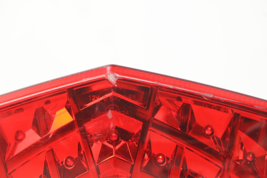 photo de Luz traseira SYM GTS EFI ABS 125 (2012 - 2016) - Detalhes característicos