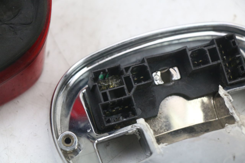 photo de Luz traseira HARLEY DAVIDSON SPORTSTER XL CUSTOM 883 (1999 - 2006) - Imagem adicional