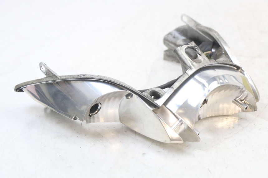 photo de Luz traseira HONDA NES AROBASE 125 (2000 - 2003) - Detalhe da peça