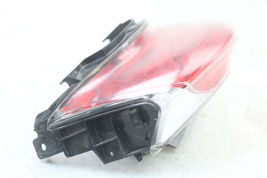 photo de Luz traseira HONDA PCX (JF28) 125 (2009 - 2011) - Outro ângulo de visão