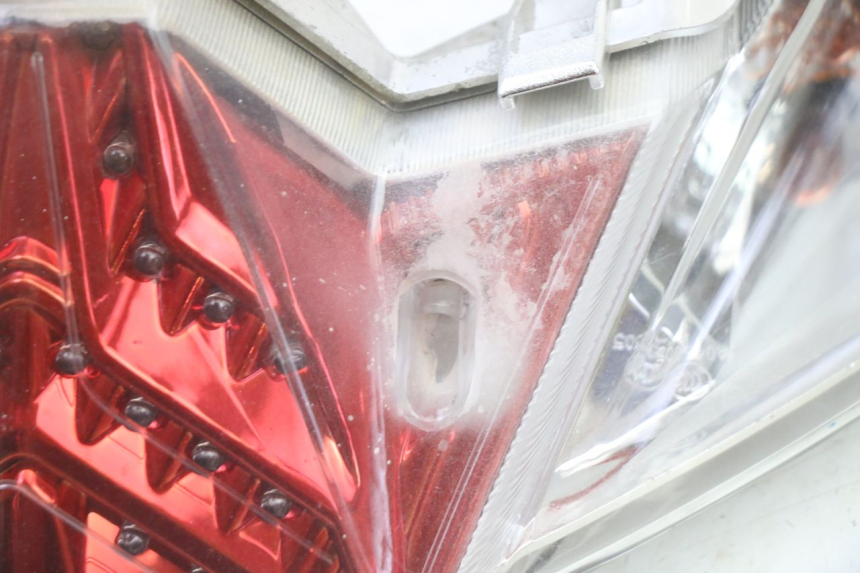photo de Luz traseira SYM JET 14 4T 50 (2018 - 2022) - Outro ângulo de visão