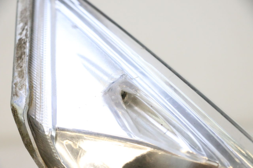 photo de Luz traseira SYM JET 14 4T 50 (2018 - 2022) - Zoom do estado de desgaste