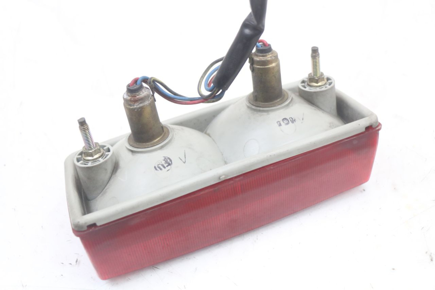photo de Luz traseira KAWASAKI GTR 1000 (1994 - 2004) - Ampliação técnica
