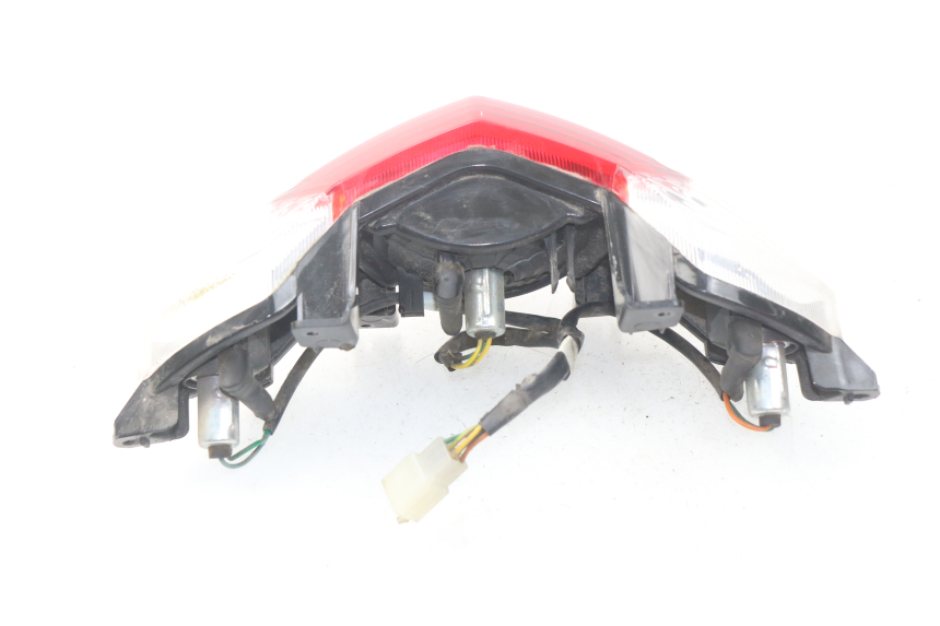 photo de Luz traseira PEUGEOT KISBEE 2T 50 (2010 - 2017) - Zoom do estado de desgaste
