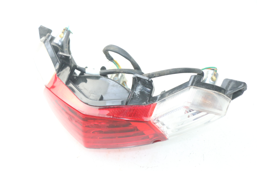 photo de Luz traseira PEUGEOT KISBEE 2T 50 (2010 - 2017) - Outro ângulo de visão