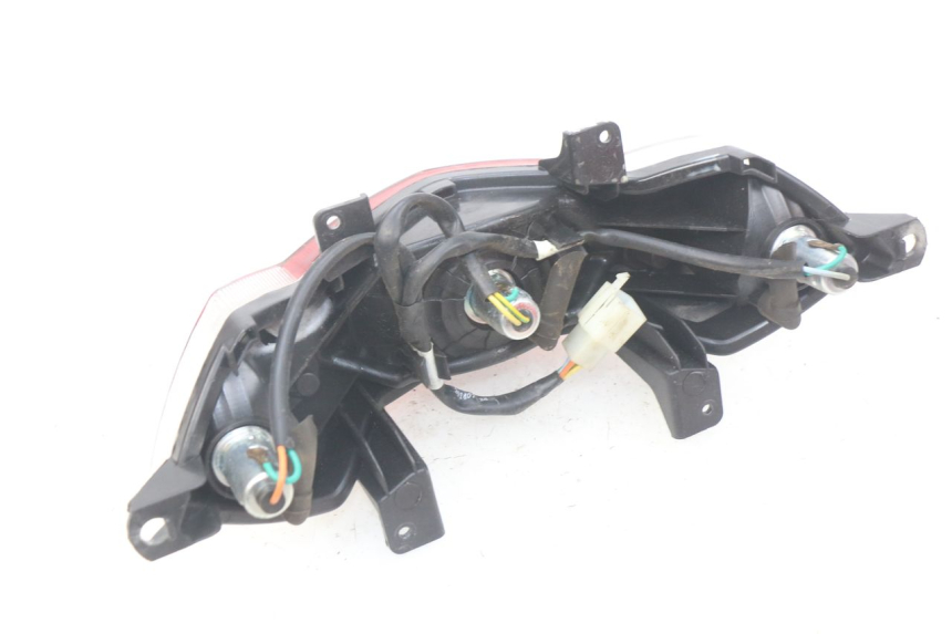 photo de Luz traseira PEUGEOT KISBEE 2T 50 (2010 - 2017) - Outro ângulo de visão