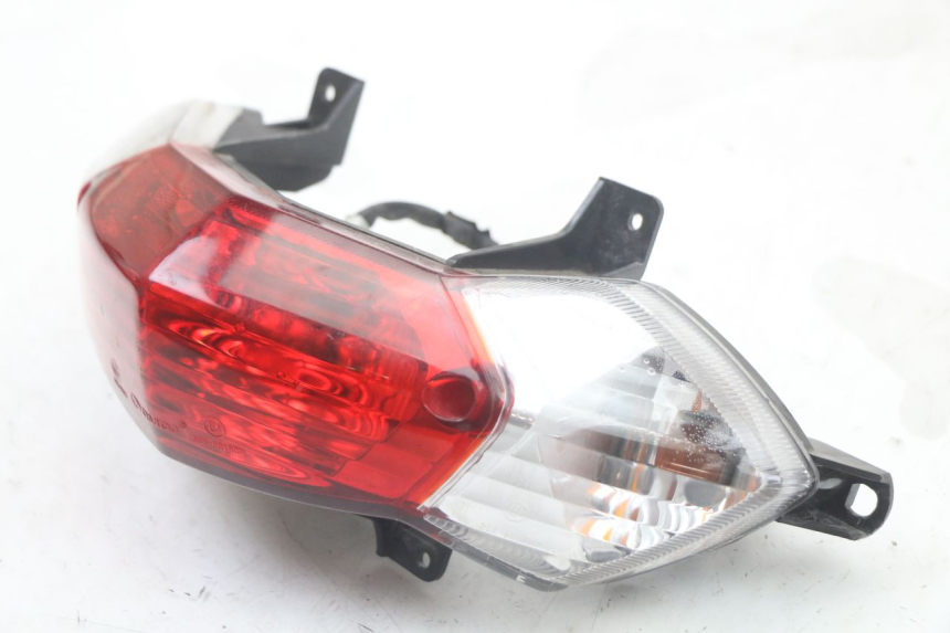 photo de Luz traseira PEUGEOT KISBEE 2T 50 (2010 - 2017) - Zoom do estado de desgaste