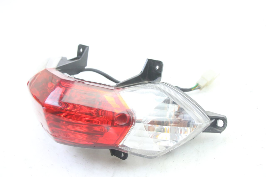 photo de Luz traseira PEUGEOT KISBEE 2T 50 (2010 - 2017) - Zoom do estado de desgaste