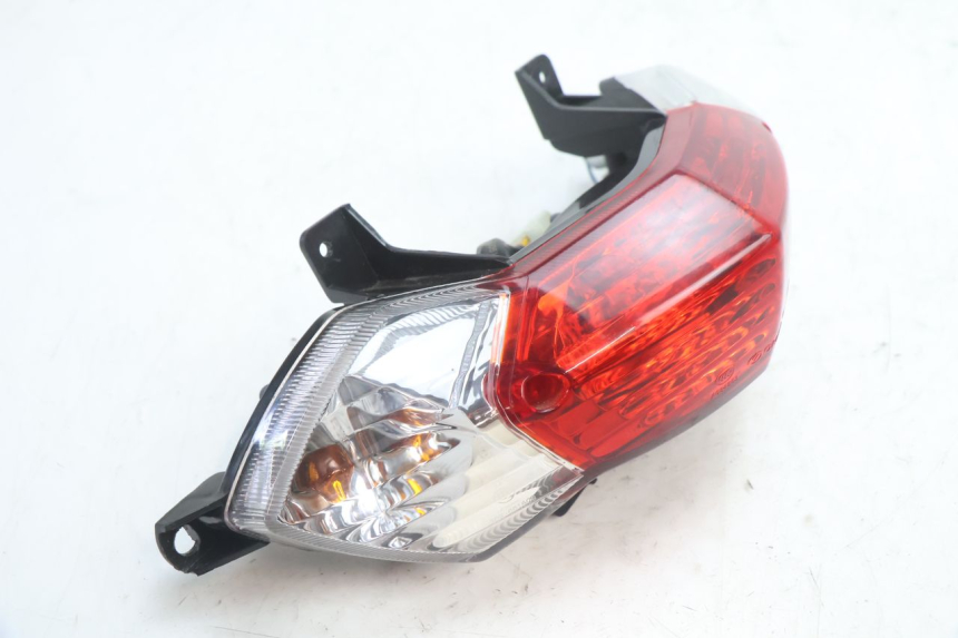 photo de Luz traseira PEUGEOT KISBEE 2T 50 (2018 - 2022) - Detalhe da peça