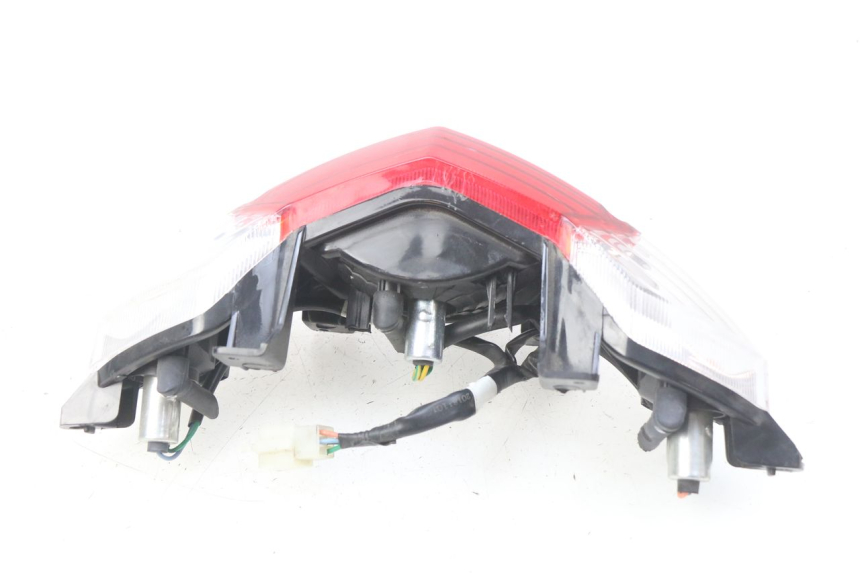 photo de Luz traseira PEUGEOT KISBEE 4T 50 (2010 - 2017) - Outro ângulo de visão