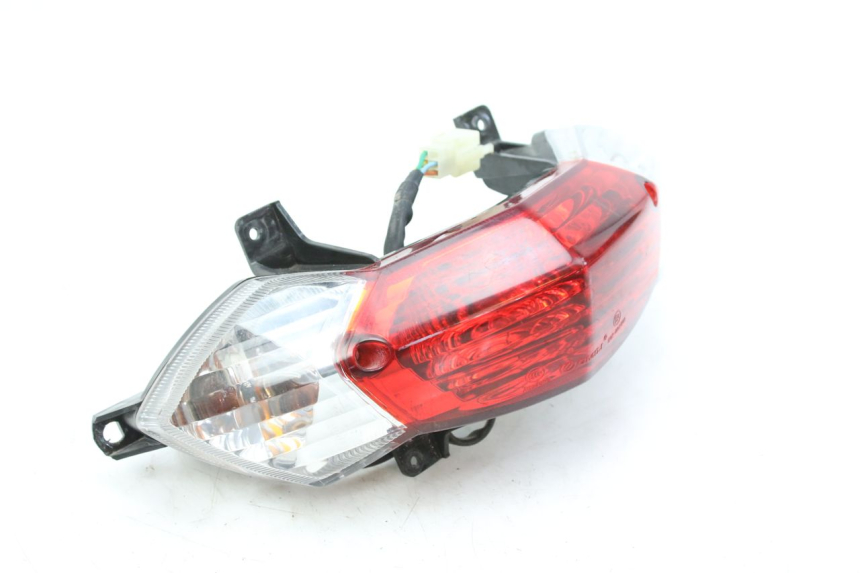 photo de Luz traseira PEUGEOT KISBEE 4T 50 (2010 - 2017) - Outro ângulo de visão