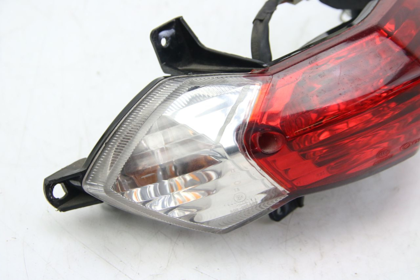 photo de Luz traseira PEUGEOT KISBEE 4T 50 (2010 - 2017) - Vista geral