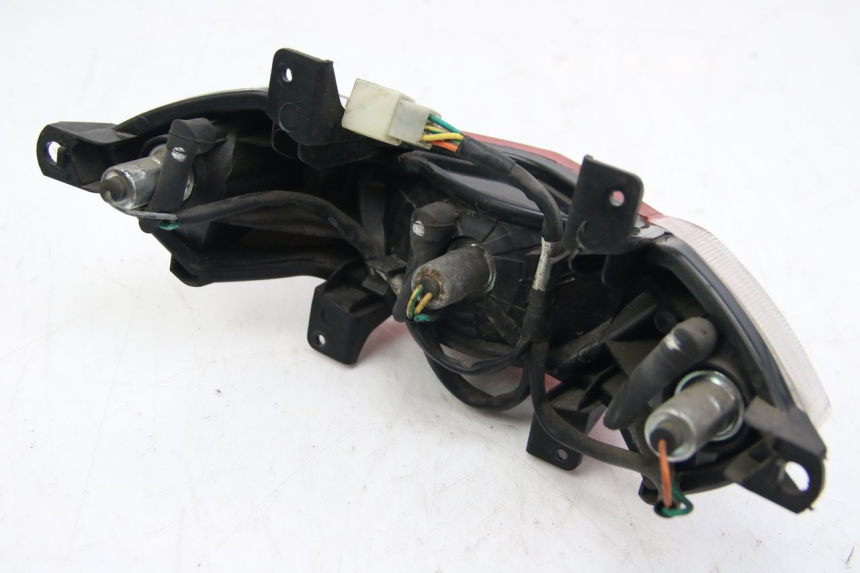 photo de Luz traseira PEUGEOT KISBEE 4T 50 (2010 - 2017) - Peça verificada
