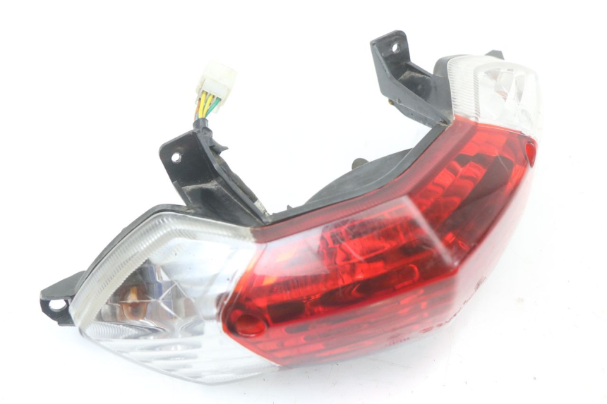 photo de Luz traseira PEUGEOT KISBEE 4T 50 (2010 - 2017) - Detalhe da peça