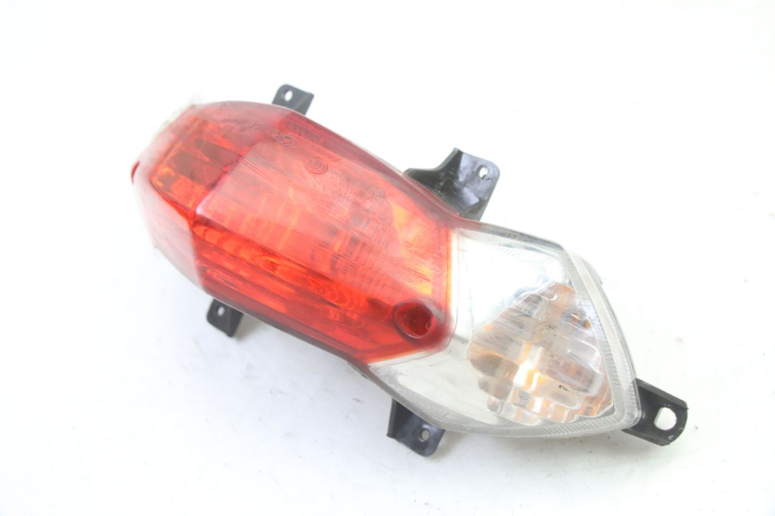photo de Luz traseira PEUGEOT KISBEE 4T 50 (2018 - 2022) - Outro ângulo de visão