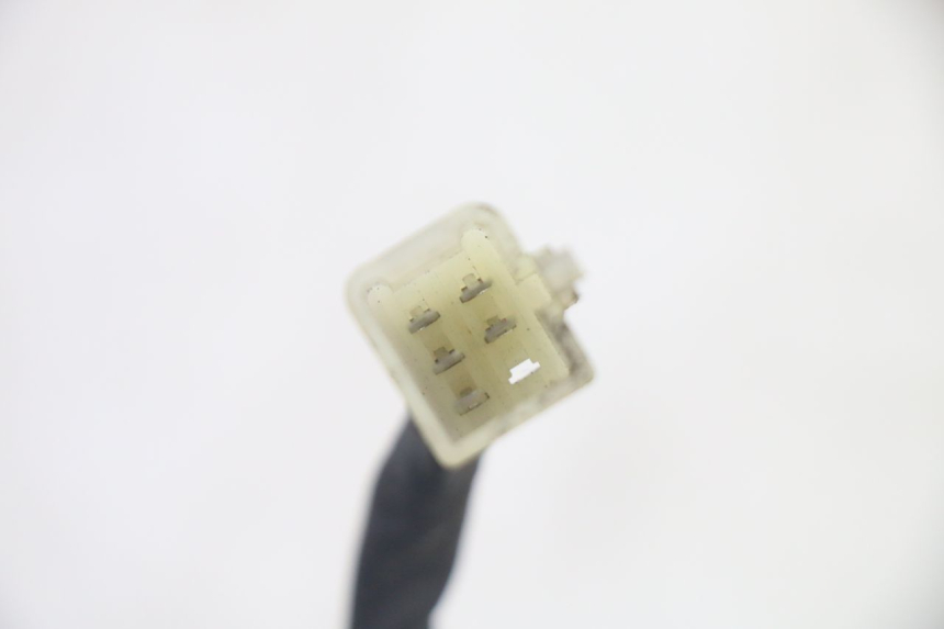 photo de Luz traseira PEUGEOT KISBEE 4T 50 (2010 - 2017) - Estado da superfície