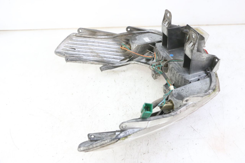 photo de Luz traseira KYMCO DINK 4T 50 (2007 - 2018) - Outro ângulo de visão