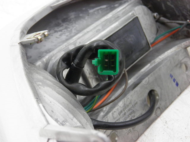 photo de Luz traseira KYMCO XCITING RI ABS 500 (2010) - Estado da superfície