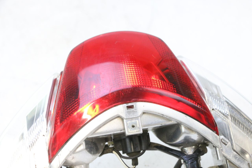photo de Luz traseira PIAGGIO LIBERTY IGET 4T 50 (2015 - 2020) - Ampliação técnica