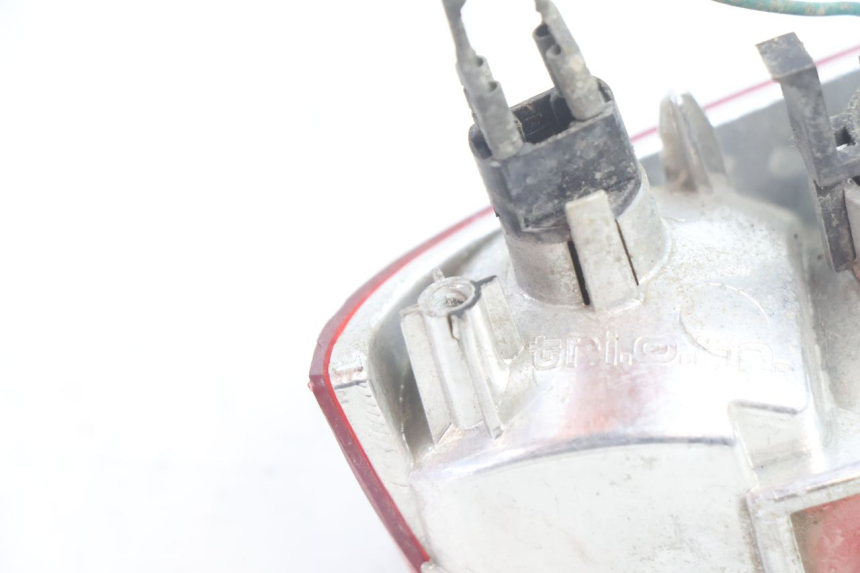 photo de Luz traseira PEUGEOT LUDIX BLASTER 50 (2006 - 2014) - Estado da superfície