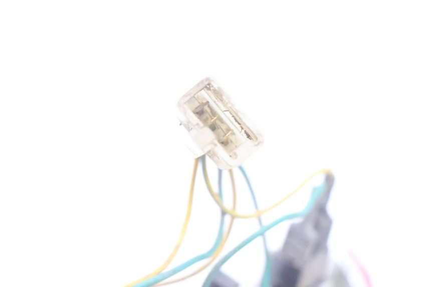 photo de Luz traseira PEUGEOT LUDIX BLASTER 50 (2006 - 2014) - Marcações e referências