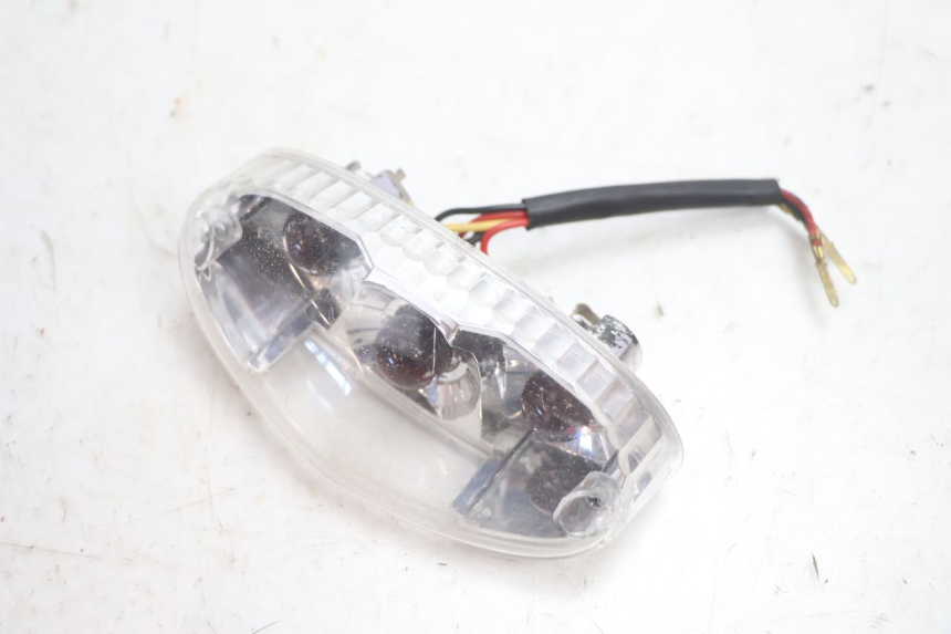 photo de LUZ TRASEIRA PEUGEOT LUDIX SNAKE 2T 50 (2004 - 2014) - Detalhe da peça