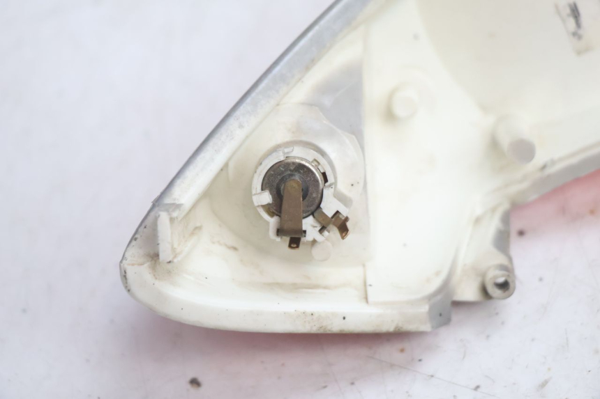 photo de Luz traseira MBK MACH G AC 50 (2002 - 2014) - Pontos de fixação