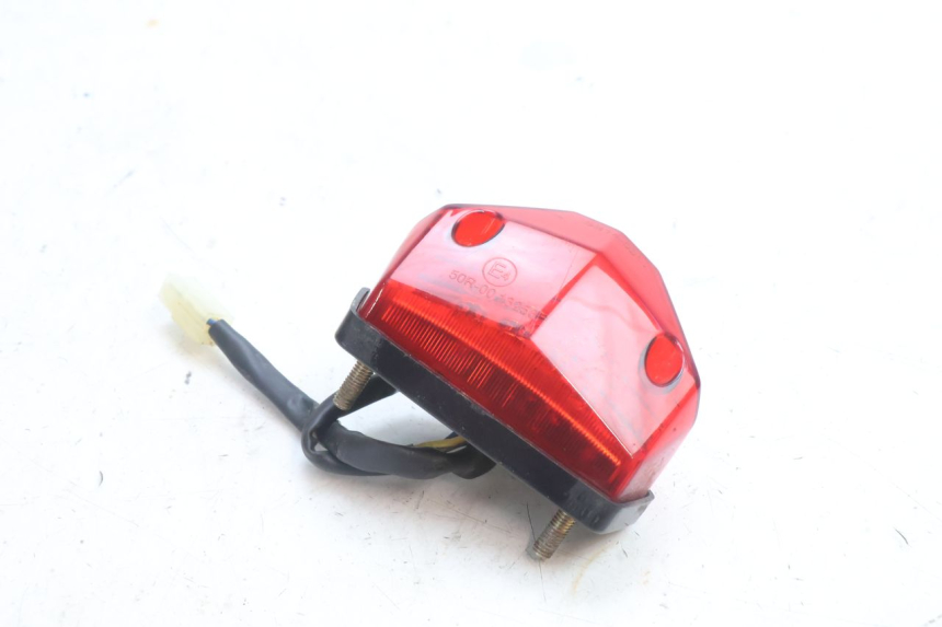 photo de LUZ TRASEIRA RIEJU MRT PRO SUPERMOTARD 50 (2007 - 2018) - Detalhe da peça