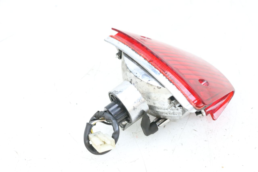 photo de Luz traseira PIAGGIO NEW TYPHOON 50 (2018 - 2021) - Pontos de fixação