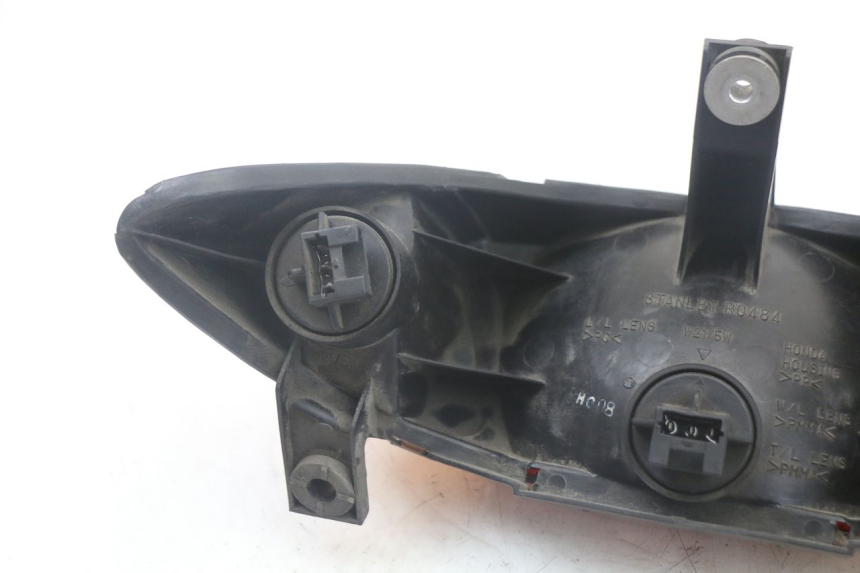 photo de Luz traseira HONDA NTV DEAUVILLE 650 (1998 - 2001) - Pontos de fixação