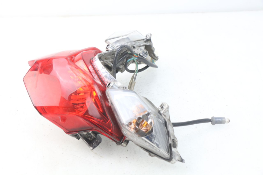 photo de Luz traseira SYM ORBIT III 3 4T 50 (2018 - 2021) - Zoom do estado de desgaste