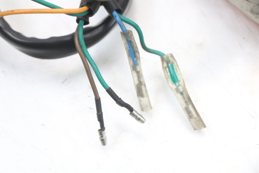 photo de Luz traseira SYM ORBIT 50 (2008 - 2010) - Pontos de fixação