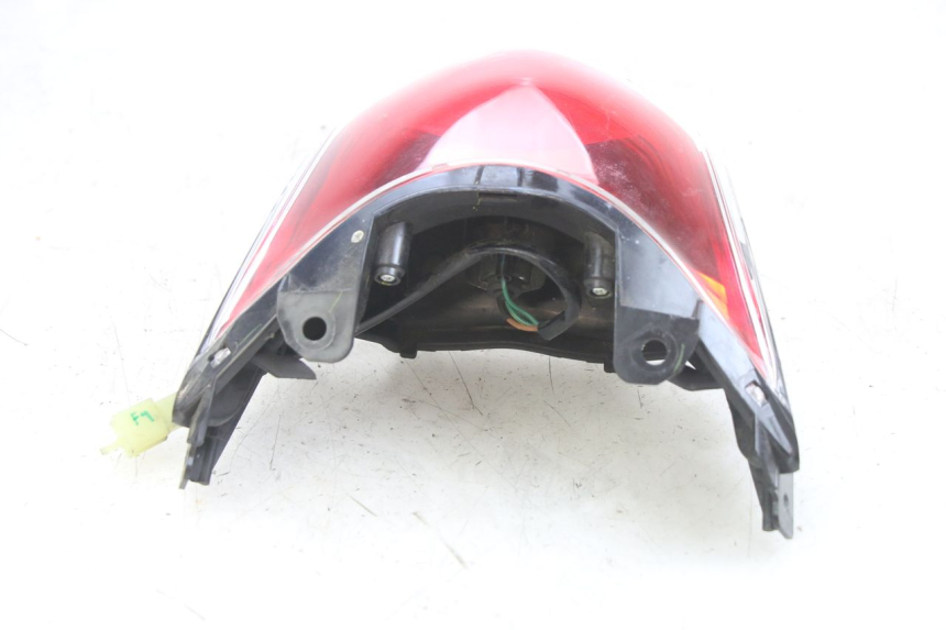 photo de Luz traseira HONDA PCX (JF47) 125 (2012 - 2013) - Outro ângulo de visão