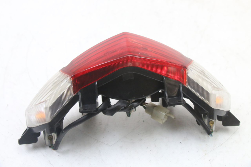 photo de Luz traseira PEUGEOT KISBEE 4T 50 (2018 - 2022) - Outro ângulo de visão