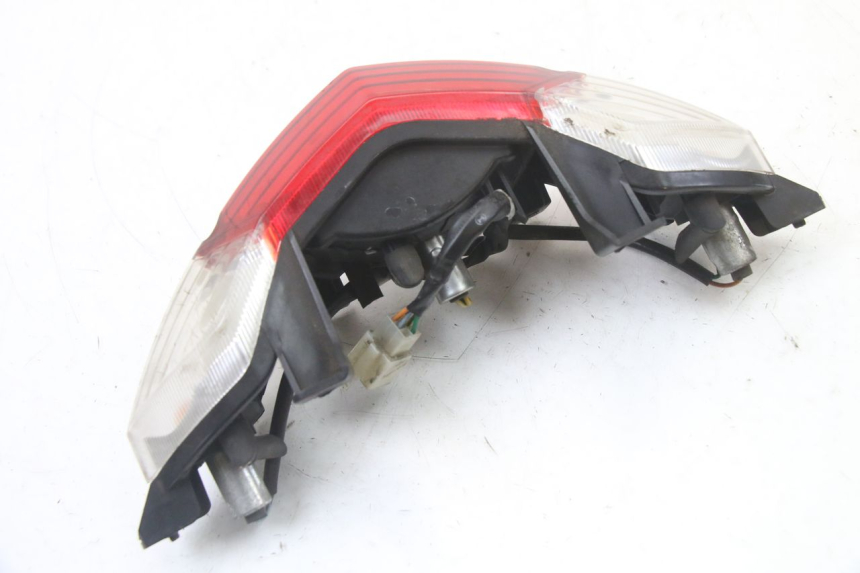 photo de Luz traseira PEUGEOT KISBEE 4T 50 (2018 - 2022) - Ampliação técnica