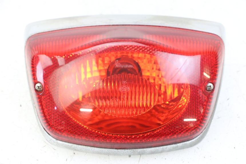photo de Luz traseira PIAGGIO VESPA LX 150 (2005 - 2013) - Vista principal